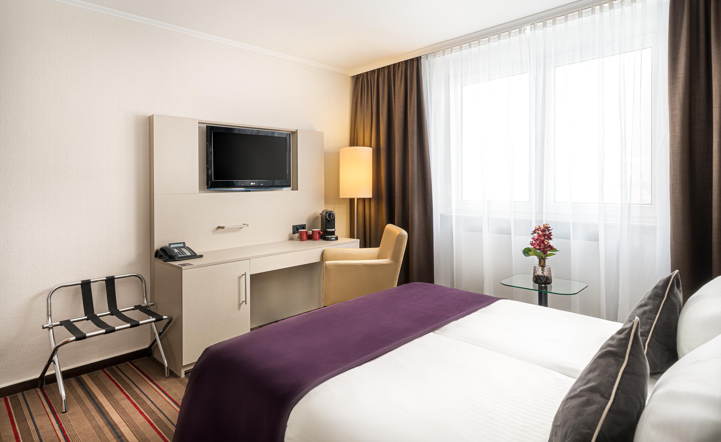Leonardo Hotel Heidelberg City Center Exterior photo